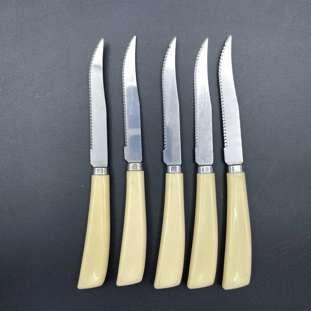 Quikut Stainless Serrated Steak Knives Ivory Handles Lot 5 USA Vintage